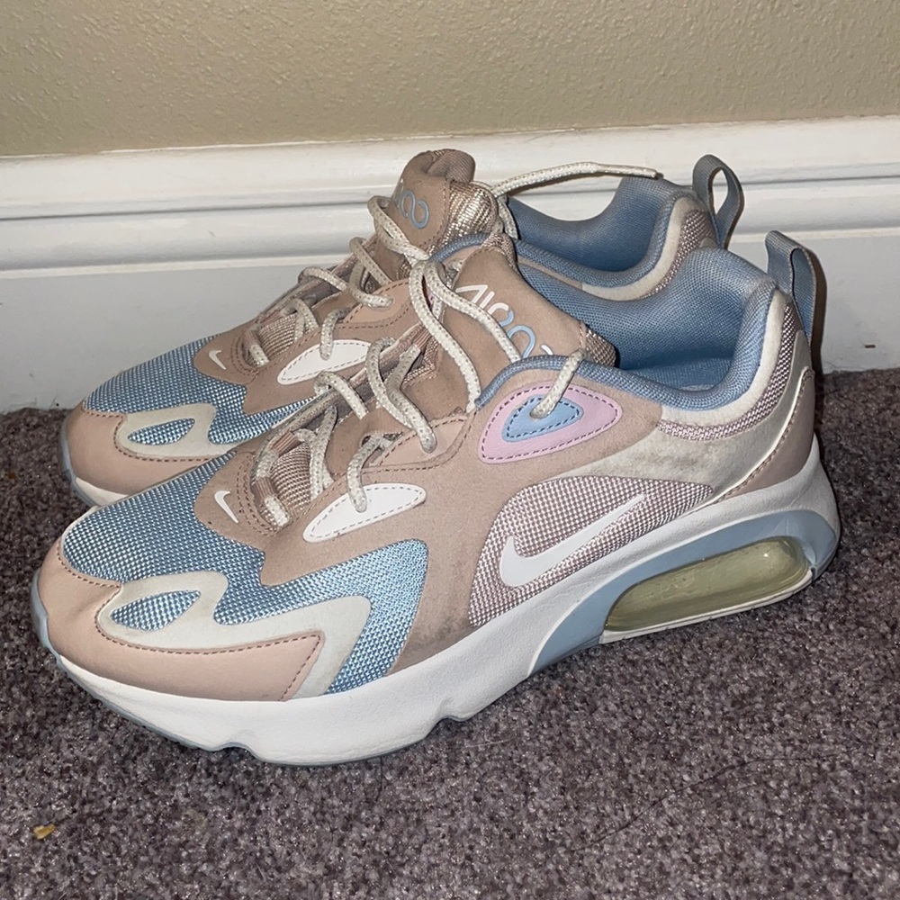 Nike air sneakers